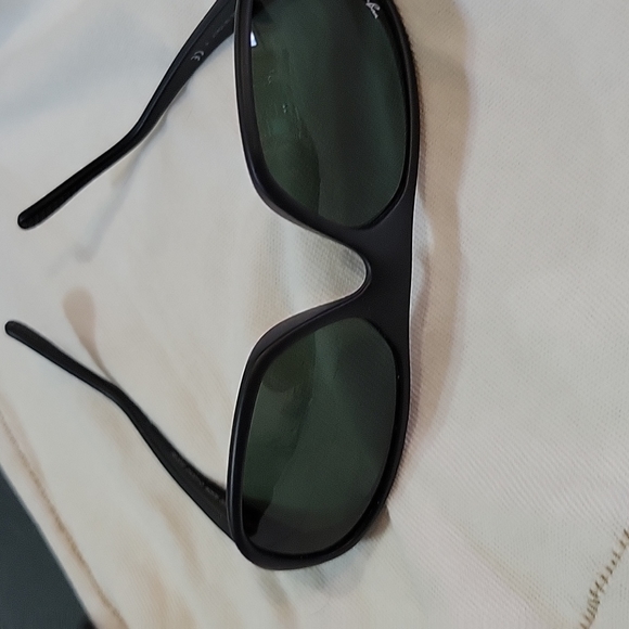 RAY-BAN SUNGLASSES - Picture 2 of 7
